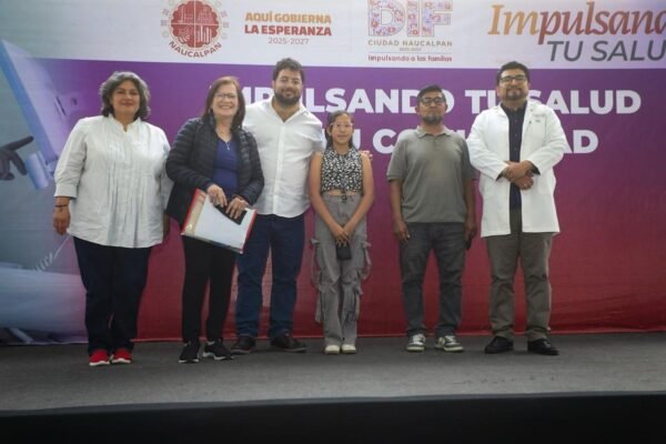 Naucalpan entrega más de mil lentes gratuitos en la mayor jornada del programa