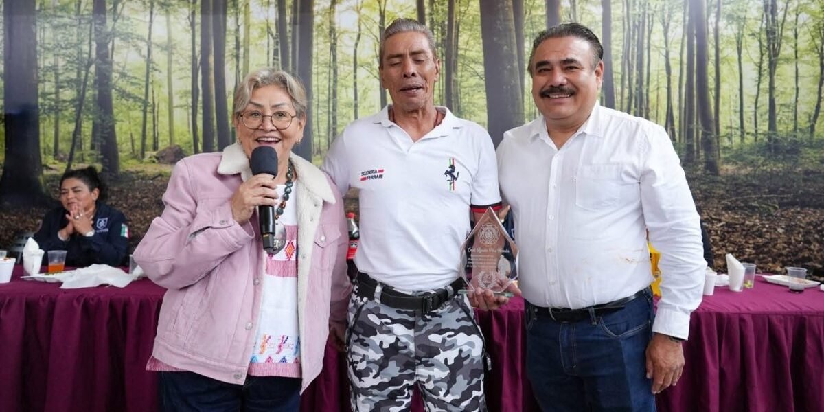La Paz equipa a bomberos tras años de abandono: nuevos vehículos y herramientas