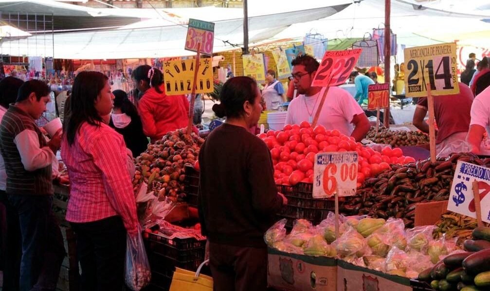 Canasta básica sube 3.8% en zonas urbanas: inflación golpea bolsillos