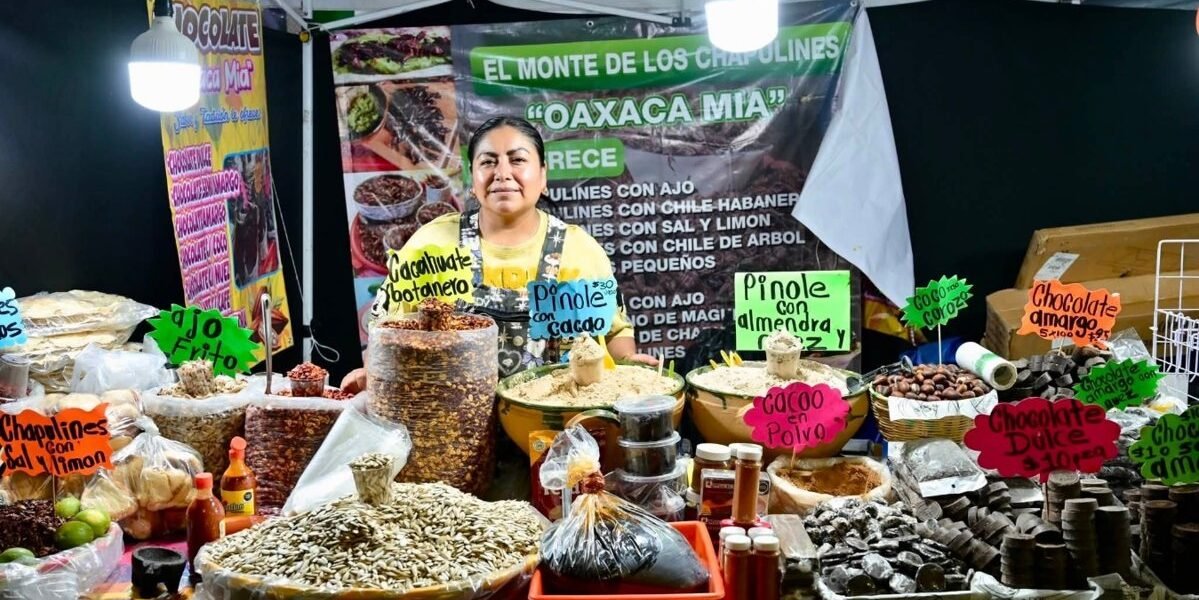 Chimalhuacán celebra su tercera Feria del Metate y Molcajete