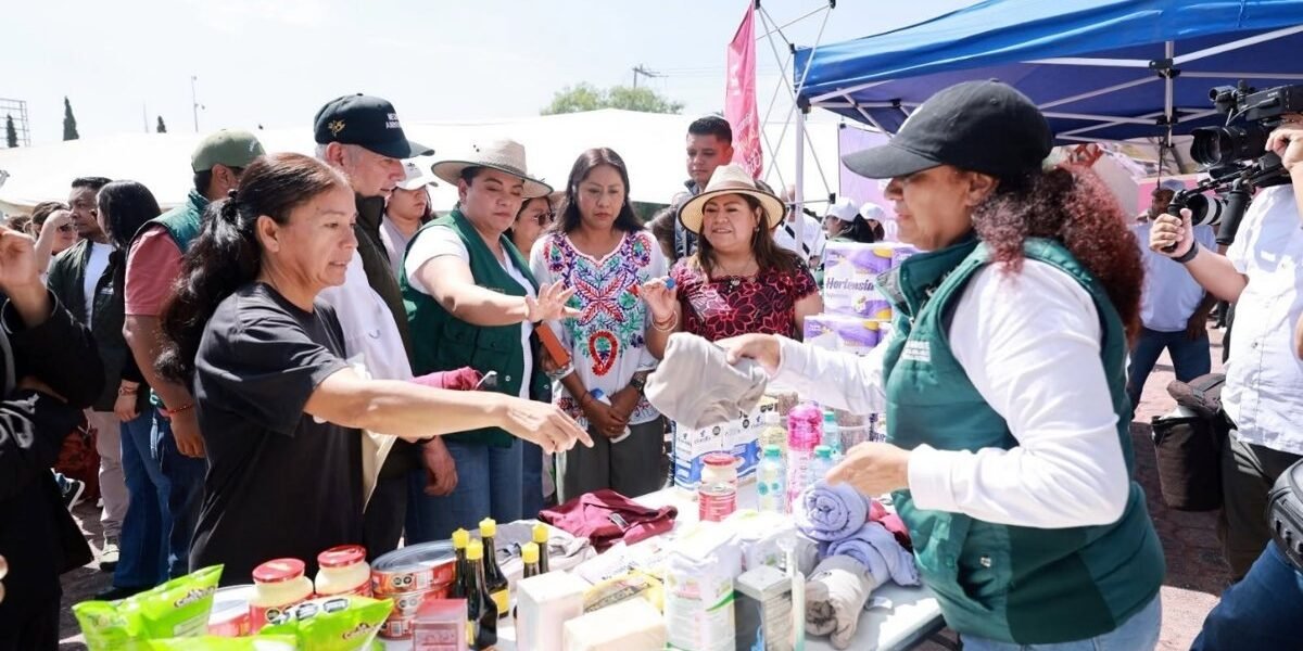 Chimalhuacán recicla 45 toneladas y transforma basura en productos para familias