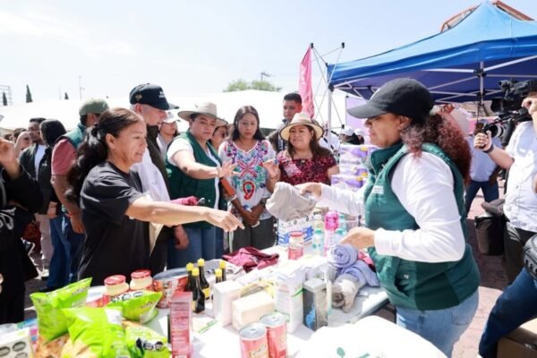 Chimalhuacán recicla 45 toneladas y transforma basura en productos para familias