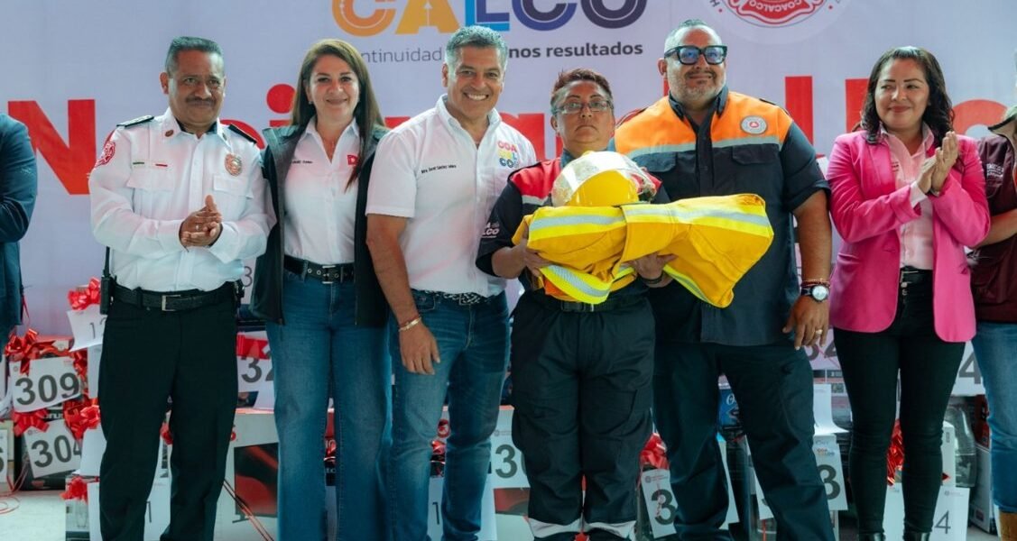 Coacalco reconoce heroísmo de bomberos en su día nacional