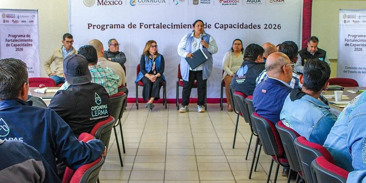 Capacitan a 45 servidores públicos de 13 municipios en detección de fugas de agua