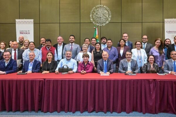 Gobiernos coordinan acciones para desarrollar la Zona Oriente del Estado de México