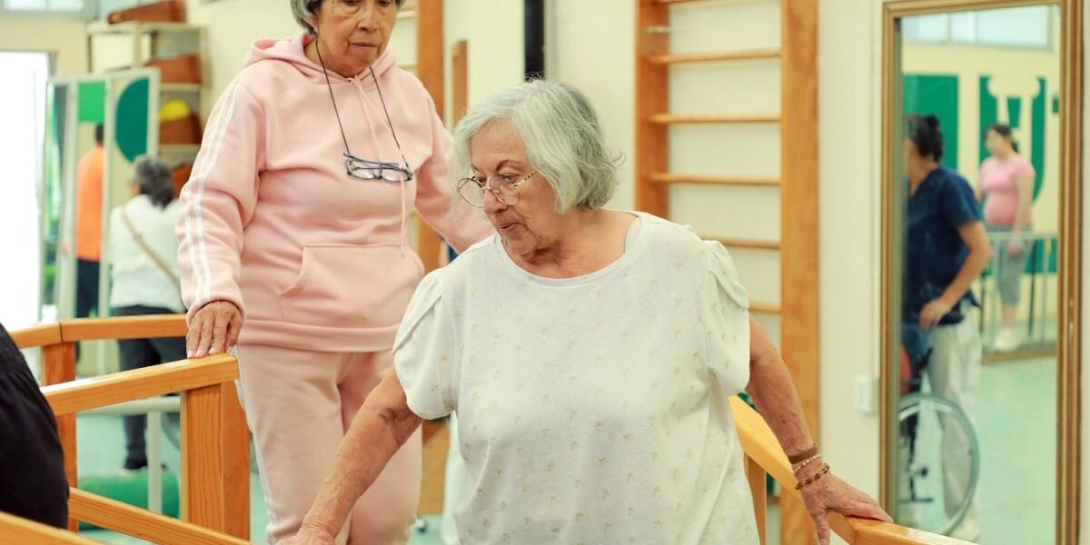 Ejercicio y prevención: claves para evitar lesiones en adultos mayores