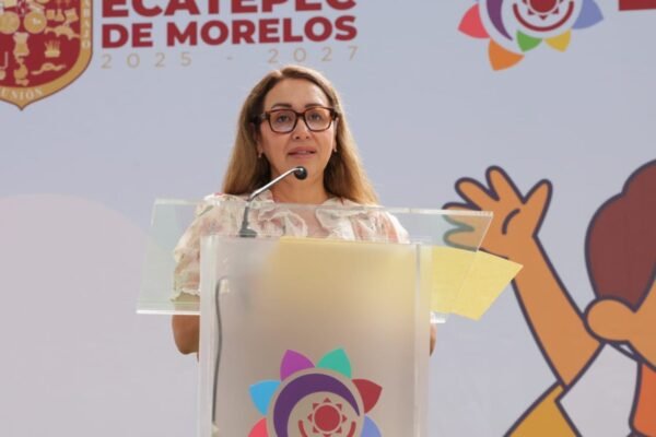 Ecatepec inicia entrega de apoyos para 50 mil estudiantes con programa Zapatos para el Bienestar