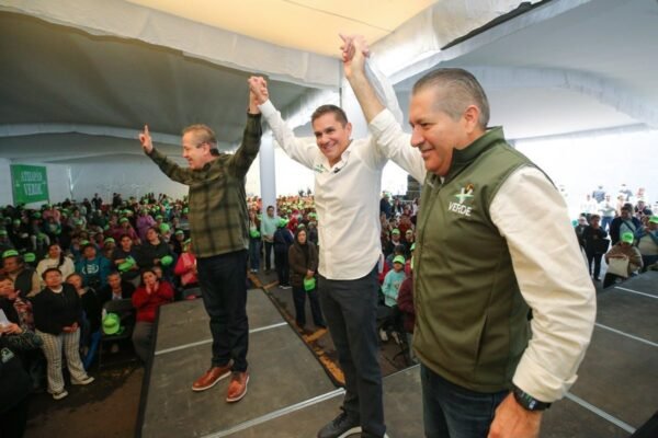 Eruviel Ávila respalda a Luis Montaño como delegado Verde en Atizapán