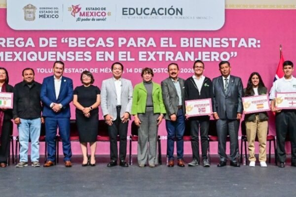 Estado de México abre 910 becas para estudiar en el extranjero