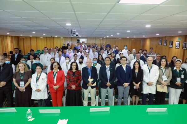 IMSS y OPS fortalecen programas contra infecciones hospitalarias