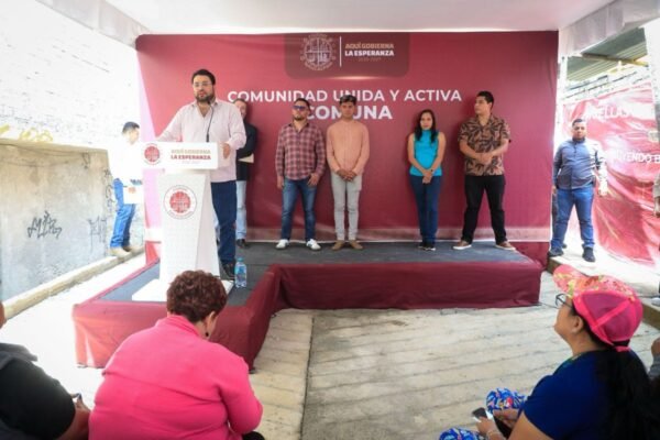 Naucalpan estrena concretera móvil para acelerar reparación de calles
