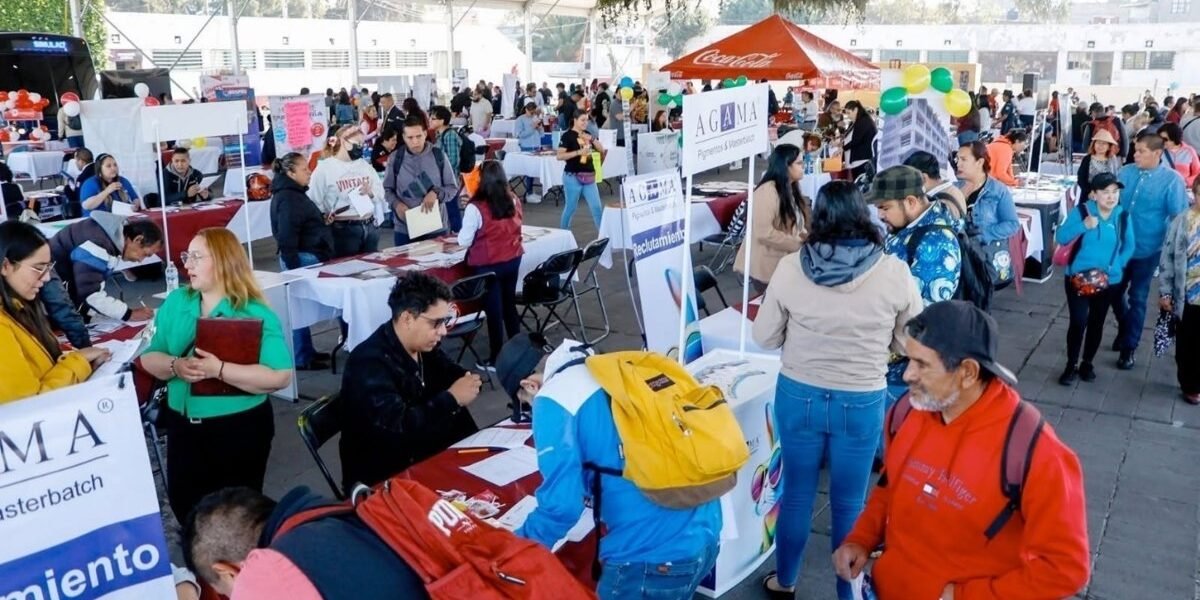 Nezahualcóyotl realiza 2a. Feria del Empleo con 70 empresas y capacitaciones