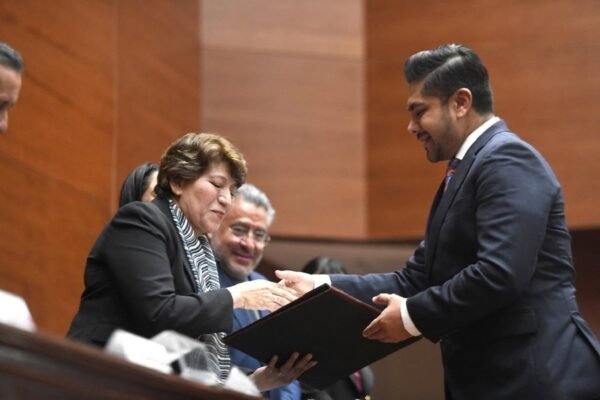 Nezahualcóyotl recibe reconocimiento por proyecto de seguridad para mujeres