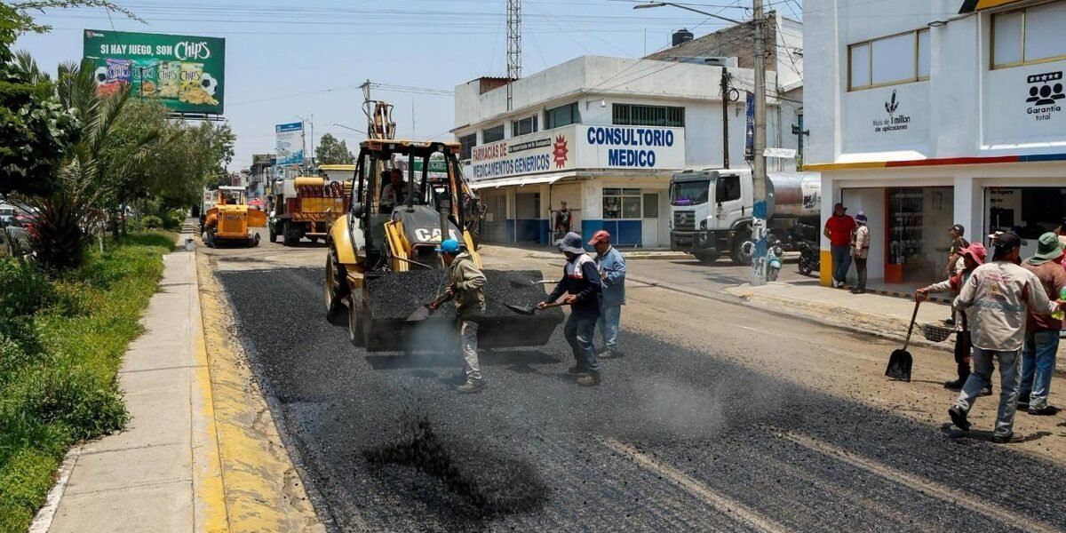 Avanzan obras de rehabilitación en Avenida Pantitlán de Nezahualcóyotl