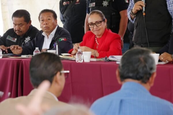 Ecatepec recupera 124 viviendas invadidas en fraccionamiento Los Héroes