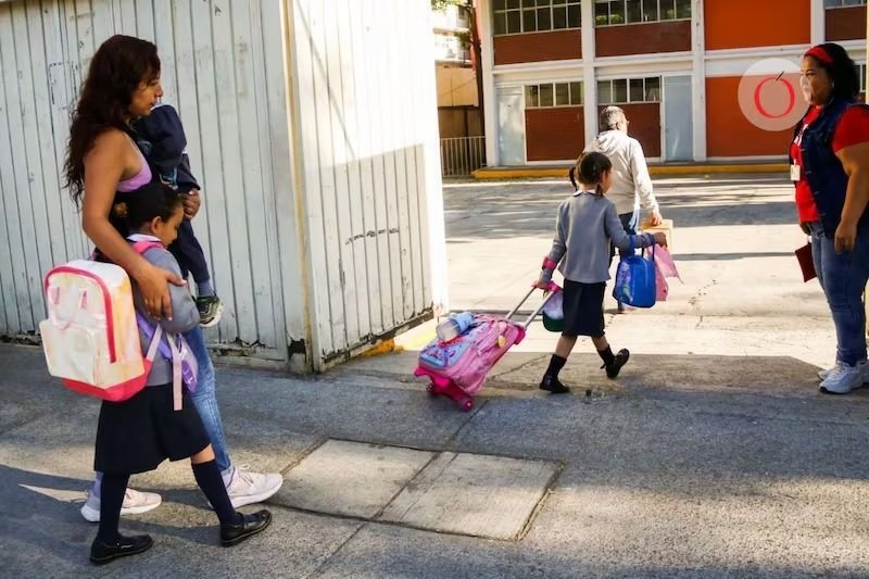 Estado de México prepara regreso a clases de 4.2 millones de estudiantes
