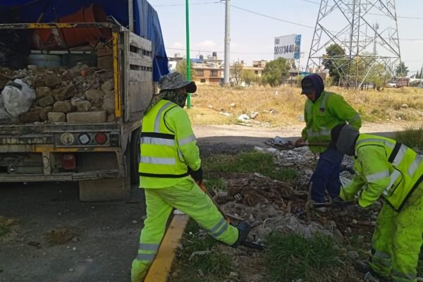 Toluca retira 120 toneladas de residuos en temporada de lluvias