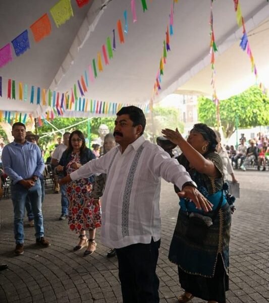Texcoco celebra la riqueza de sus pueblos indígenas con música, danza y tradición