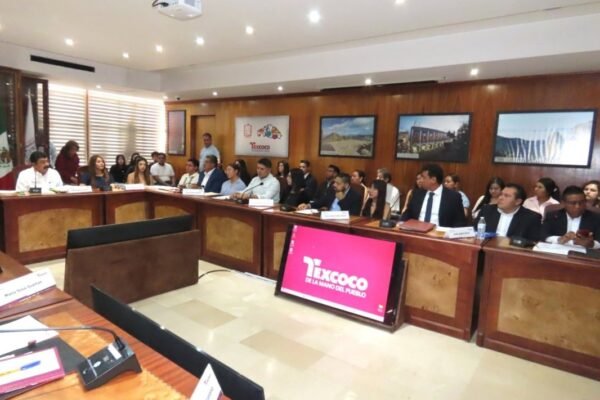 Texcoco abre espacios a jóvenes: aprueban universidad y políticas participativas