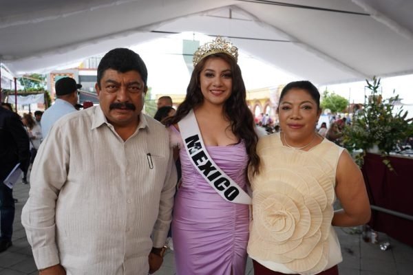 Texcoco celebra la edición 48 de la Feria de la Manzana en San Miguel Tlaixpan