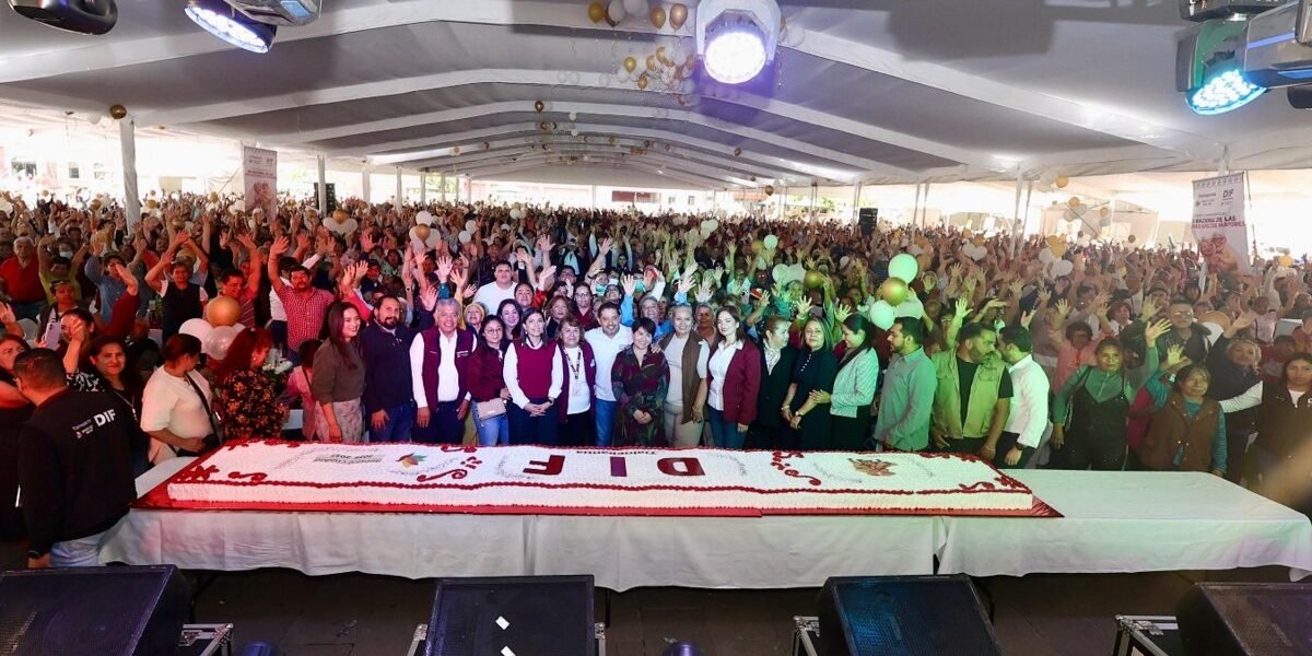 Tlalnepantla celebra a los adultos mayores con fiesta, música y convivencia