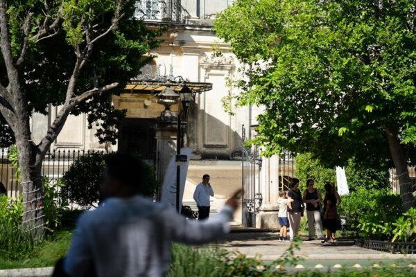 La exclusión educativa persiste: cuatro décadas sin resolver quién queda fuera