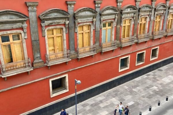 Dignidad en las aulas: cómo México reconstruye sus escuelas