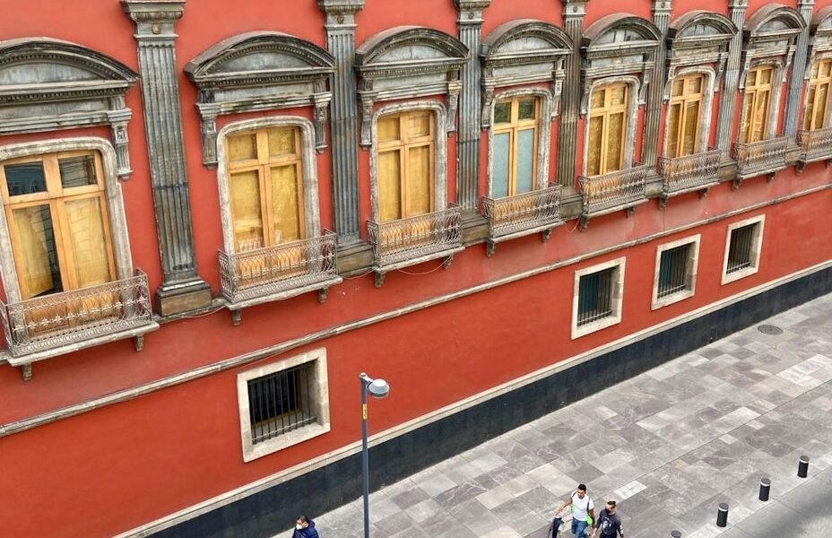 Dignidad en las aulas: cómo México reconstruye sus escuelas