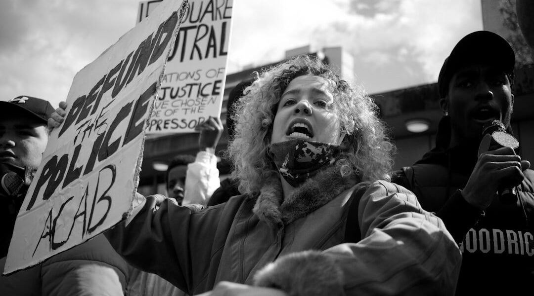 Cuando el teatro interrumpe: La rebelión silenciosa en escena