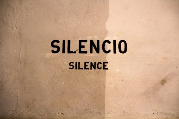 El silencio que grita: la muerte del músico y las preguntas sin respuesta