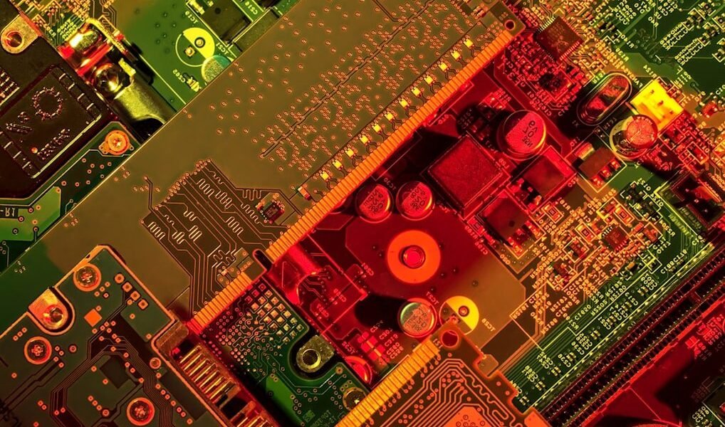 Cuando la tecnología se vuelve arma: cómo EE.UU. y China rediseñan el orden digital