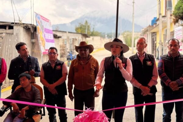 Amecameca continúa transformación urbana con nueva pavimentación en San Pedro Nexapa