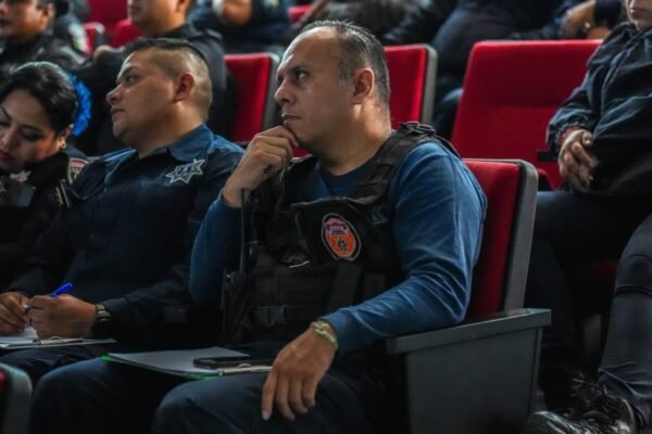La Paz capacita a policías en procedimientos de detención y flagrancia