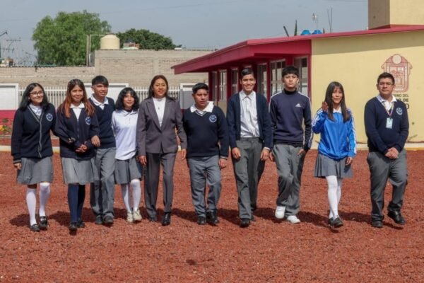 Chimalhuacán inaugura nuevo bachillerato para ampliar oportunidades educativas