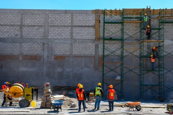 Estado de México entrega más de 100 obras públicas en 78 municipios
