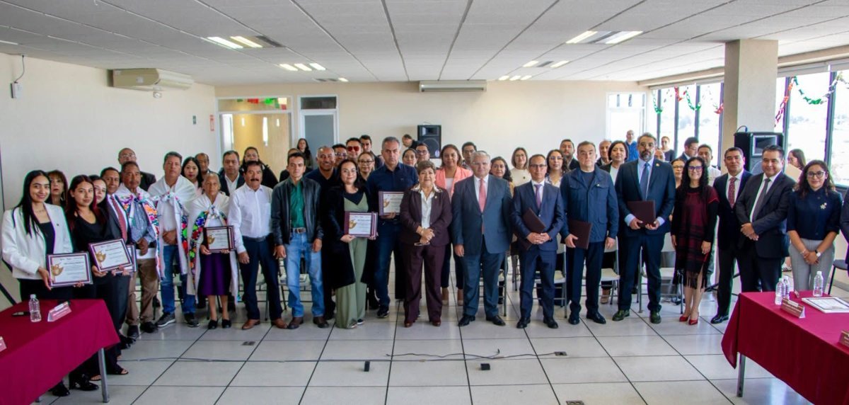 Estado de México premia la contraloría social como pilar de transparencia