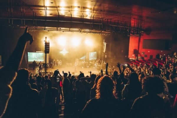 Madrid celebra la música latina: más de un millón en el Festival Hispanidad 2026