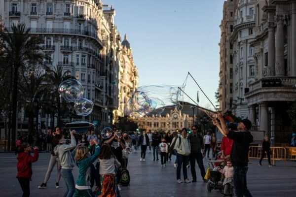 Santiago se sumerge en la noche de difuntos: entre terror, tradición y diversión