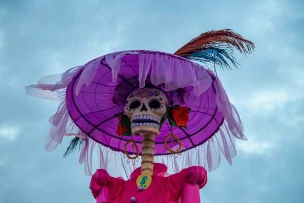 El nuevo calendario escolar: cómo el megapuente de Día de Muertos redefine el descanso