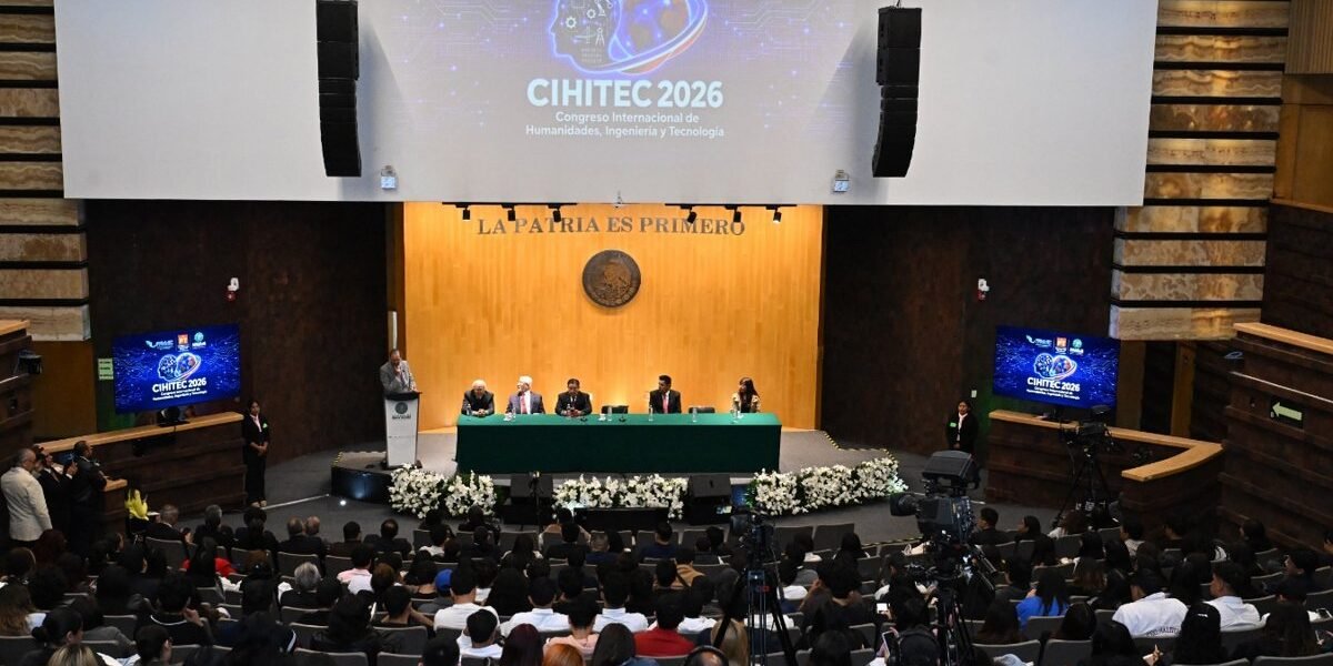Ciencia al servicio del pueblo: México debate tecnología e inclusión