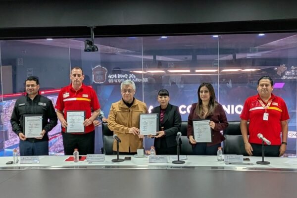 Espacios Colibrí: mil 700 refugios seguros en tiendas OXXO para mujeres