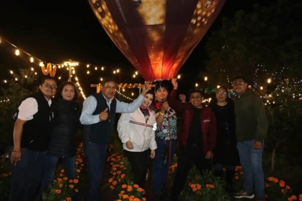 Tepetlixpa inaugura el Sendero de Teresa, un homenaje luminoso a tradición y cultura